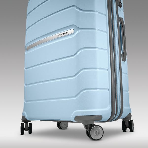 Samsonite Freeform 28" Hardside Spinner Samsonite