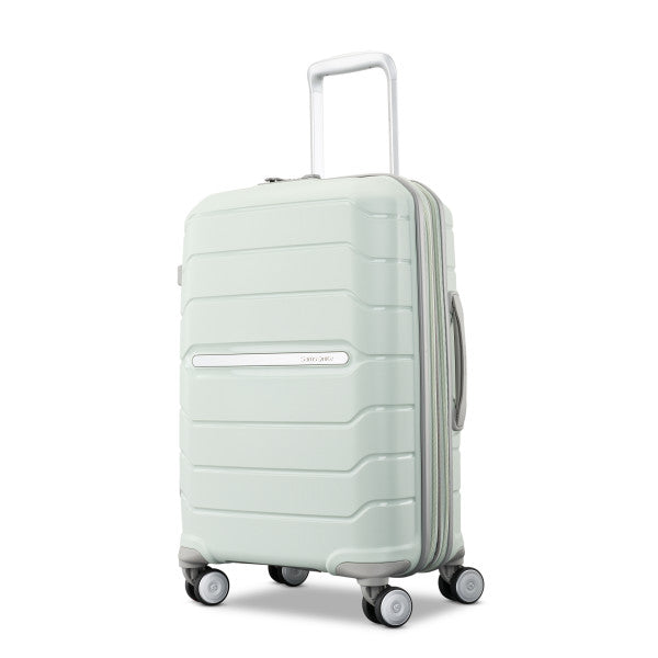 Samsonite Freeform 21" Carry on Spinner Samsonite