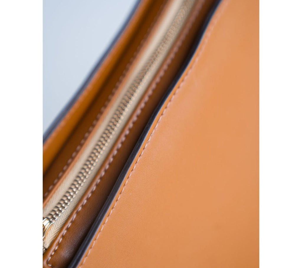 Thafael Crossbody Travel Bag – Anti-Theft, Vegan Cactus Leather (Limited Edition) Thafael