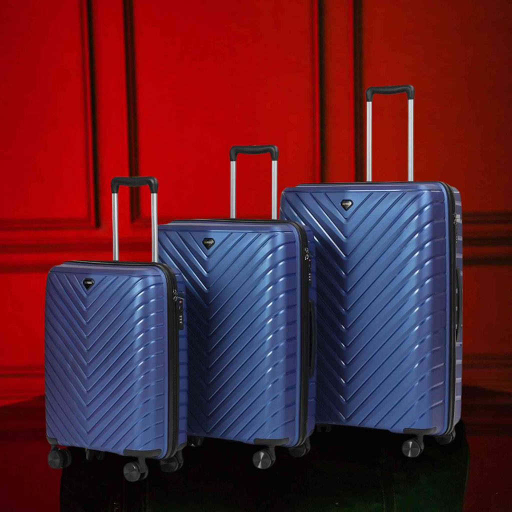 Blue Hardcase Roller Luggage Set (28', 24' and 20') Sole Premise